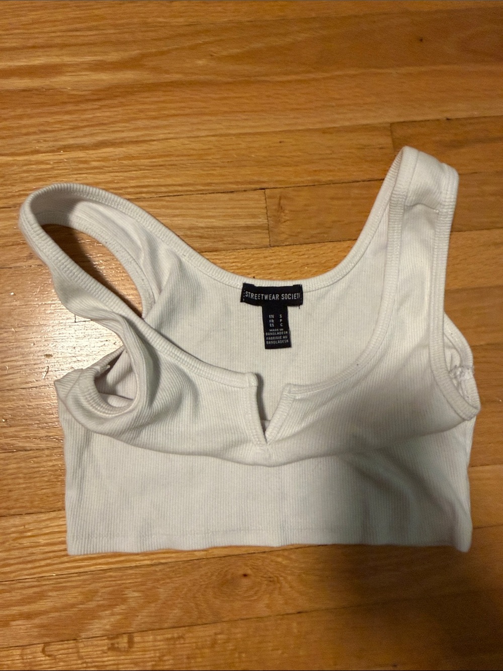 White Ribbed V-Neck Crop Tank Top - Picture 2 of 3